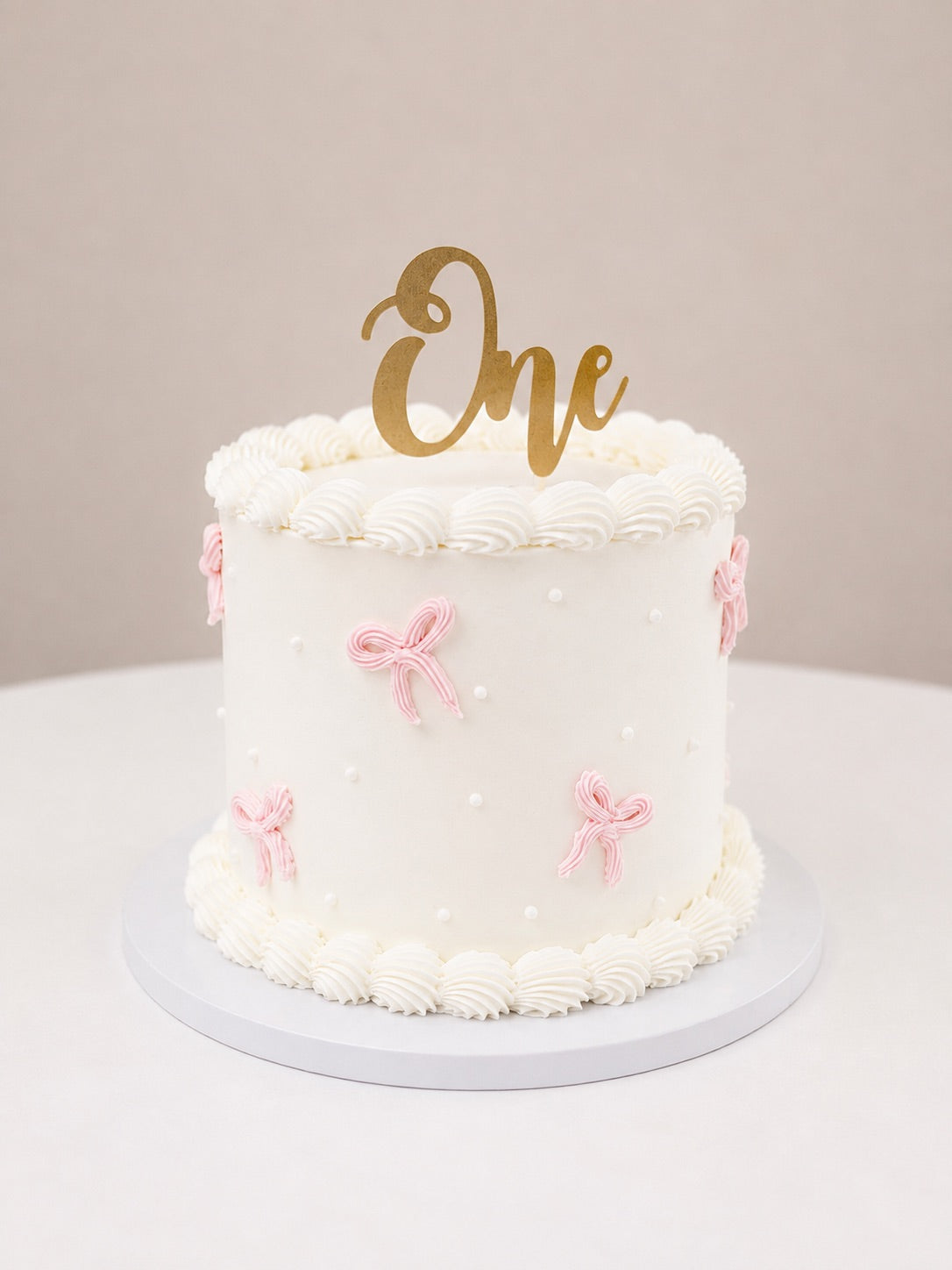 Buttercream Bows with Number