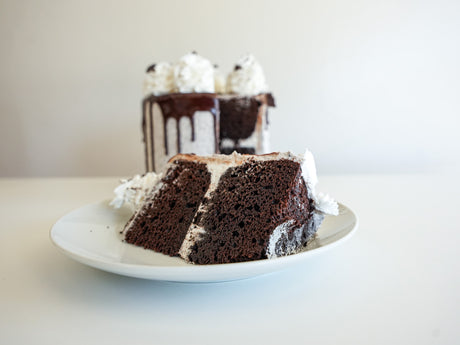 Dessert Style Cookies & Cream Cake