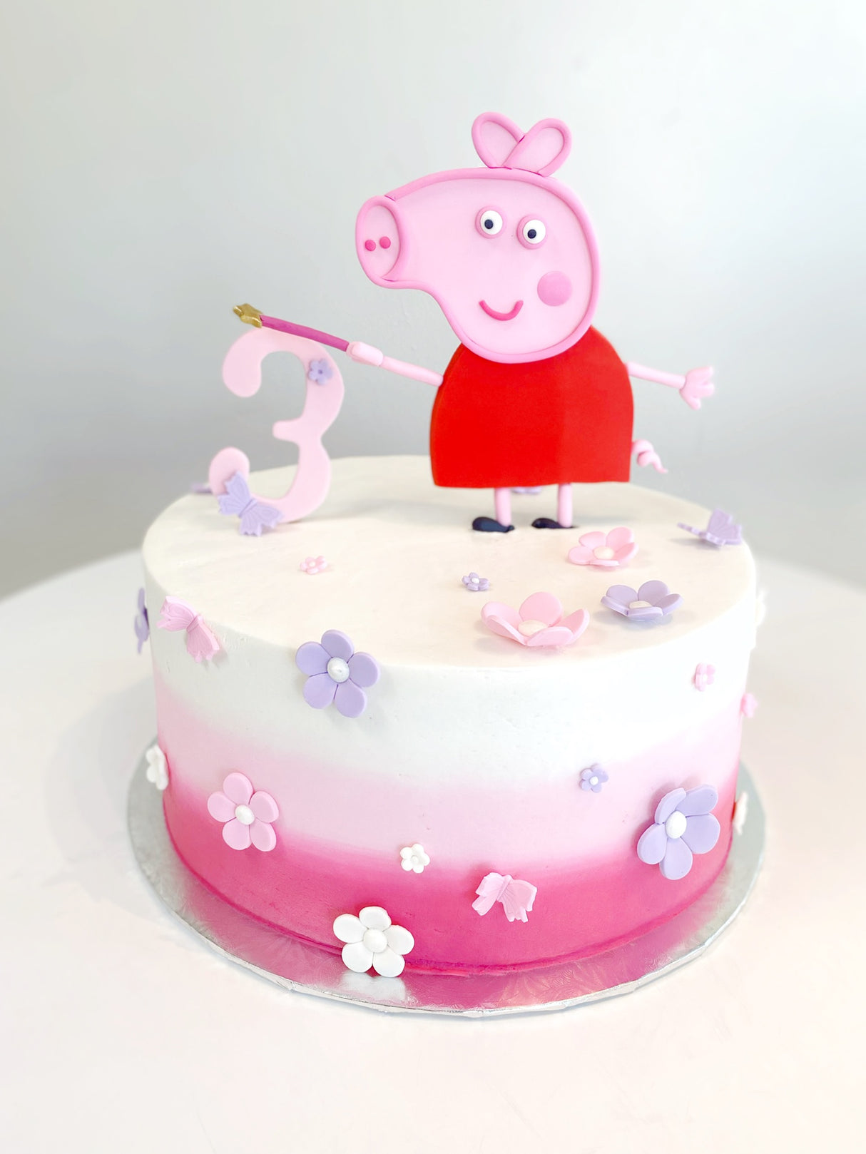 Customized Cake (Ombre Cake with Fondant Peppa Pig)