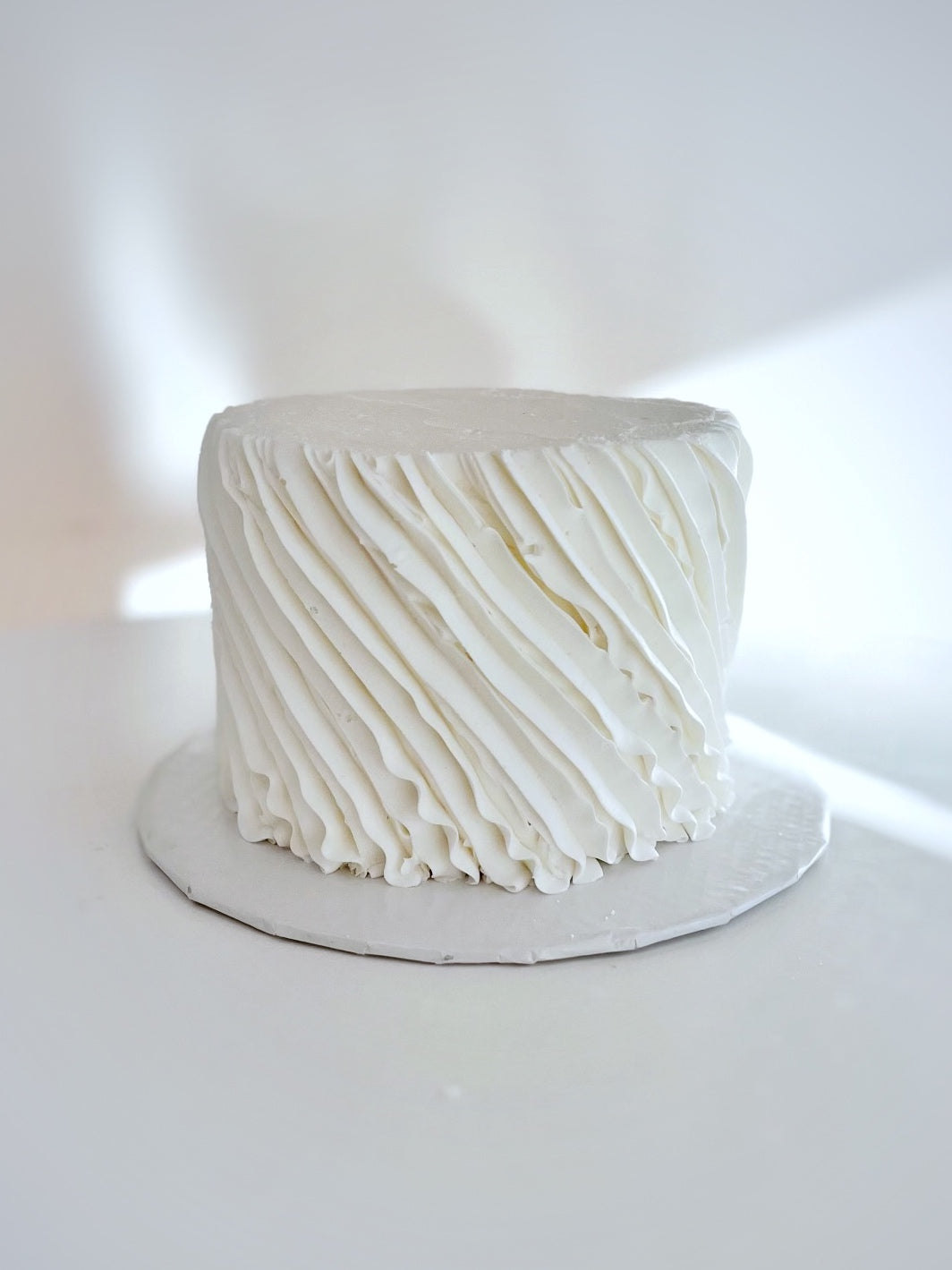 Quick Cake (Angled Fluffy Rigid Textured Design with Buttercream)